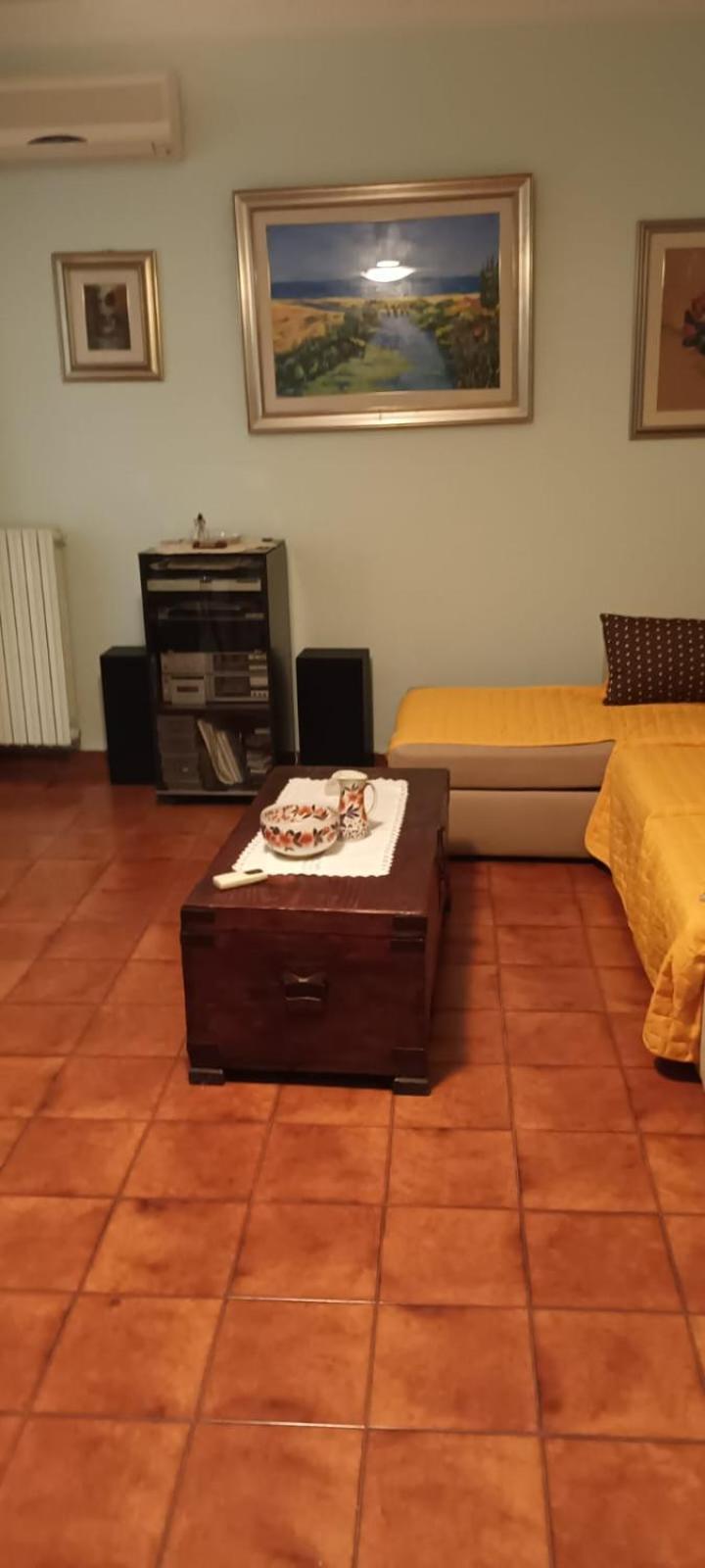 카탄차로 Lemon House B&B 외부 사진
